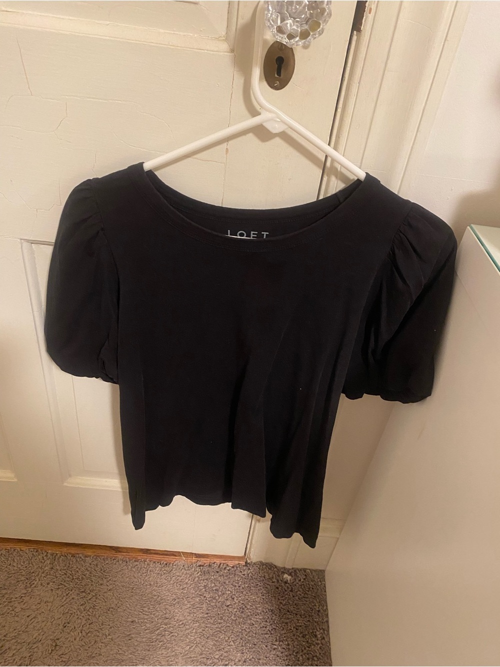 Like New LOFT Black Puff Sleeve Scoop Neck Top